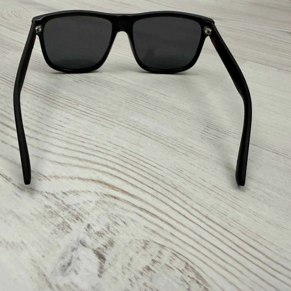 GUCCI GG0010S 001 Sunglasses Black Frame Grey Lenses 58mm - Picture 6 of 9